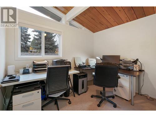 1698 Gillard Drive, Kelowna, BC - Indoor Photo Showing Office