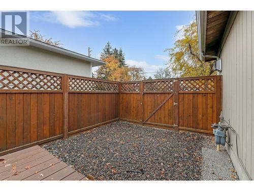 1698 Gillard Drive, Kelowna, BC - Outdoor