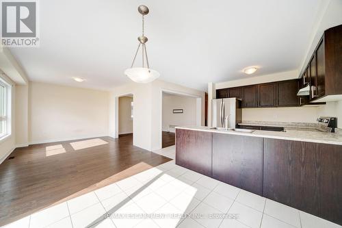 44 Carew Boulevard, Kawartha Lakes, ON - Indoor Photo Showing Kitchen