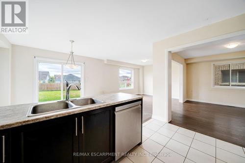 44 Carew Boulevard, Kawartha Lakes, ON - Indoor Photo Showing Kitchen With Double Sink