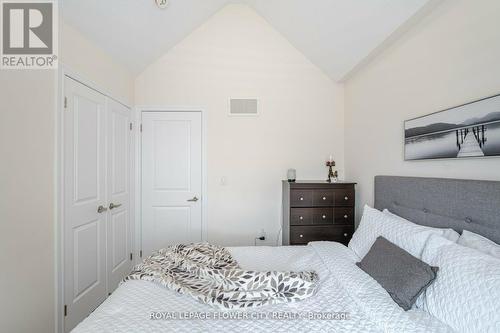 89 Todd Crescent, Southgate, ON - Indoor Photo Showing Bedroom