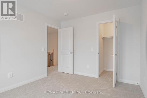 18 Keenan Street, Kawartha Lakes, ON - Indoor Photo Showing Other Room