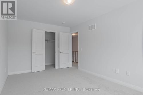 18 Keenan Street, Kawartha Lakes, ON - Indoor Photo Showing Other Room