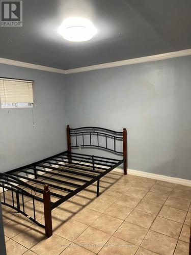 84 Madison Street, Brampton, ON - Indoor Photo Showing Bedroom