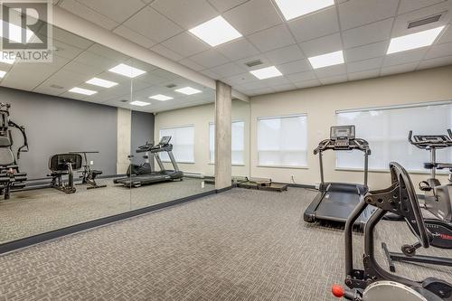 191 Hollywood Road S Unit# 517, Kelowna, BC - Indoor Photo Showing Gym Room