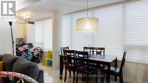 202 - 700 Constellation Drive, Mississauga, ON - Indoor Photo Showing Dining Room