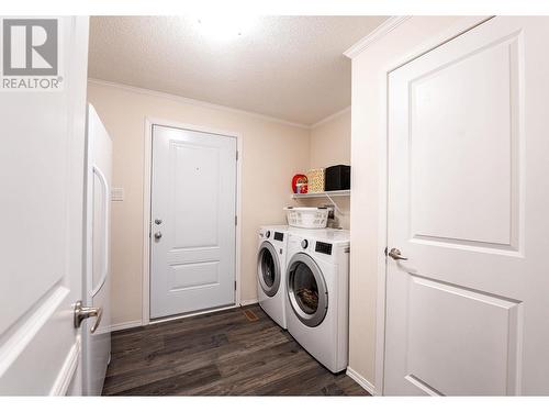 64 Johnson Way, Revelstoke, BC - Indoor Photo Showing Laundry Room