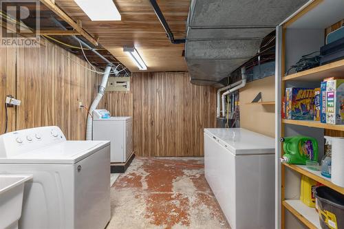 538 Macdonald Ave, Sault Ste. Marie, ON - Indoor Photo Showing Laundry Room