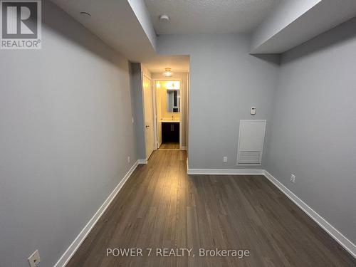 605 - 5180 Yonge Street, Toronto, ON - Indoor Photo Showing Other Room