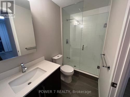 605 - 5180 Yonge Street, Toronto, ON - Indoor Photo Showing Bathroom