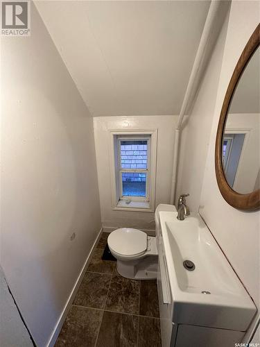 1836 Ottawa Street, Regina, SK - Indoor Photo Showing Bathroom