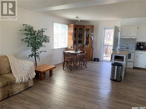 506 Reed Street, Morse, SK - Indoor