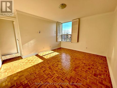 505 - 980 Broadview Avenue, Toronto, ON - Indoor Photo Showing Other Room