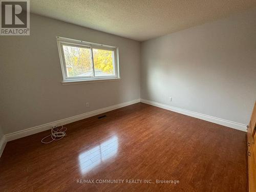 28 Curtis Crescent, Toronto, ON - Indoor Photo Showing Other Room