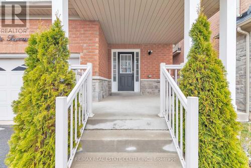 466 Cedric Terrace, Milton, ON - Outdoor