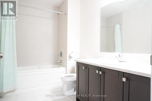 Upper - 139 Newhouse Boulevard, Caledon, ON - Indoor Photo Showing Bathroom