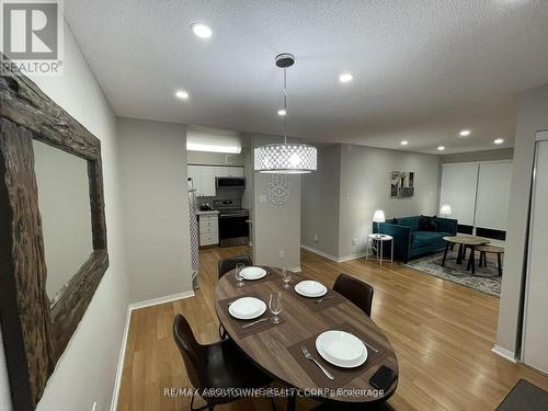 613 - 1512 Pilgrims Way, Oakville, ON - Indoor Photo Showing Dining Room