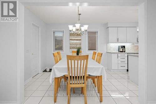 265 River Glen Boulevard, Oakville, ON - Indoor Photo Showing Dining Room