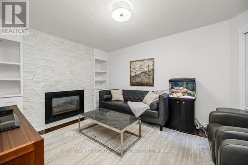 265 River Glen Boulevard, Oakville, ON - Indoor Photo Showing Living Room With Fireplace