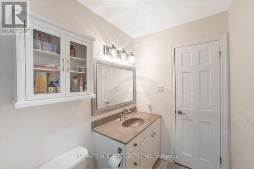 33 - 1020 Central Park Drive, Brampton, ON - Indoor Photo Showing Bathroom