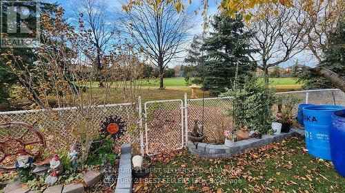 353 Hollymount Drive, Mississauga, ON 