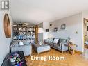 12 Fonthill Place, Toronto, ON  - Indoor Photo Showing Living Room 