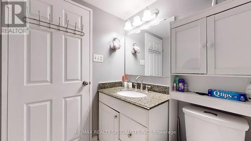 710 - 21 Knightsbridge Road, Brampton, ON - Indoor Photo Showing Bathroom