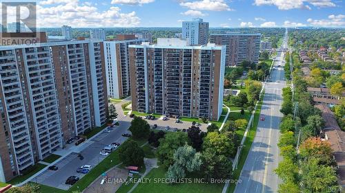 710 - 21 Knightsbridge Road, Brampton, ON - Outdoor With View