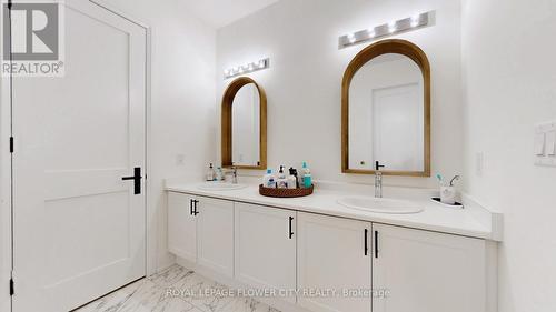 156 Petch Avenue, Caledon, ON - Indoor Photo Showing Bathroom