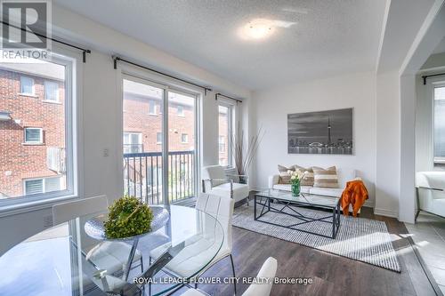 14 Faye Street, Brampton, ON - Indoor Photo Showing Living Room