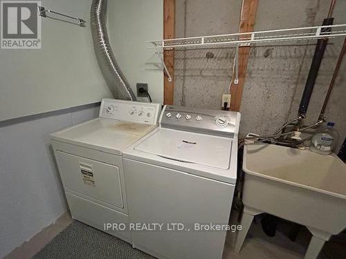 74 - 2275 Credit Valley Road, Mississauga, ON - Indoor Photo Showing Laundry Room