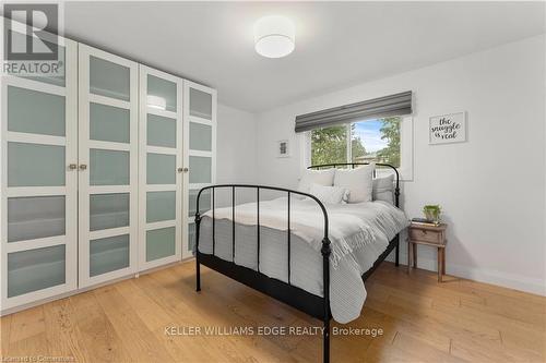 50 Hickory Place, Brantford, ON - Indoor Photo Showing Bedroom