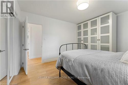 50 Hickory Place, Brantford, ON - Indoor Photo Showing Bedroom