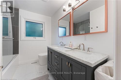 50 Hickory Place, Brantford, ON - Indoor Photo Showing Bathroom