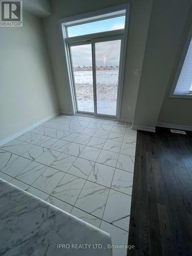 95 Vanilla Trail, Thorold, ON - Indoor Photo Showing Other Room