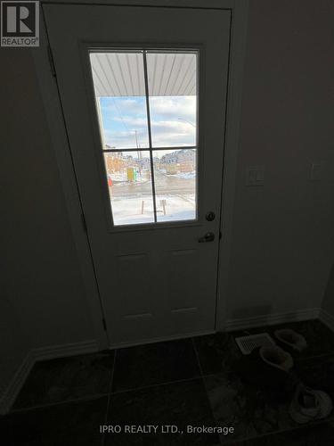 95 Vanilla Trail, Thorold, ON - Indoor Photo Showing Other Room