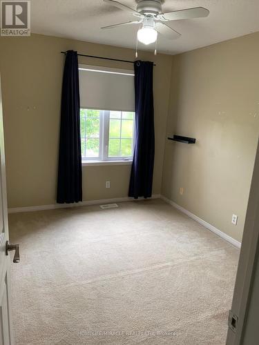 78 Cornerstone Drive, Hamilton, ON - Indoor Photo Showing Other Room