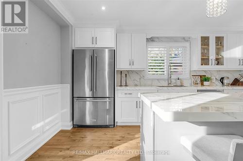 26 Cherrydale Court, Toronto, ON - Indoor Photo Showing Kitchen