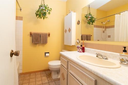 4306 Gordon Drive, Kelowna, BC - Indoor Photo Showing Bathroom