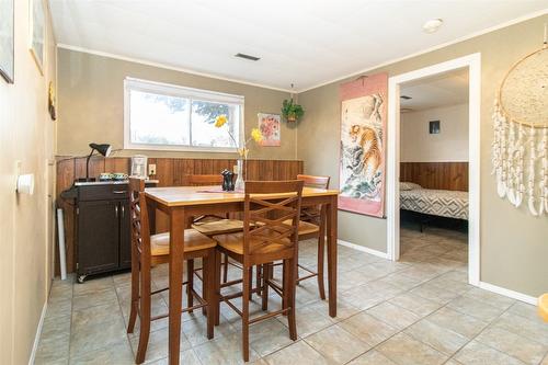 4306 Gordon Drive, Kelowna, BC - Indoor Photo Showing Dining Room