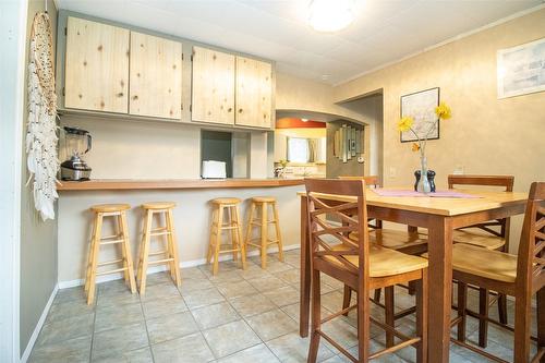 4306 Gordon Drive, Kelowna, BC - Indoor Photo Showing Dining Room