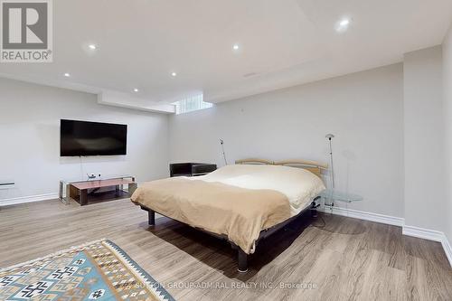 41 Lindvest Crescent, Vaughan, ON - Indoor Photo Showing Bedroom