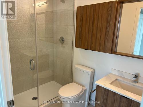 A1505 - 30 Upper Mall Way, Vaughan, ON - Indoor Photo Showing Bathroom