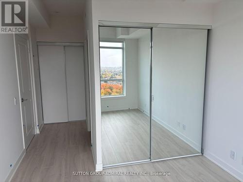 A1505 - 30 Upper Mall Way, Vaughan, ON - Indoor Photo Showing Other Room