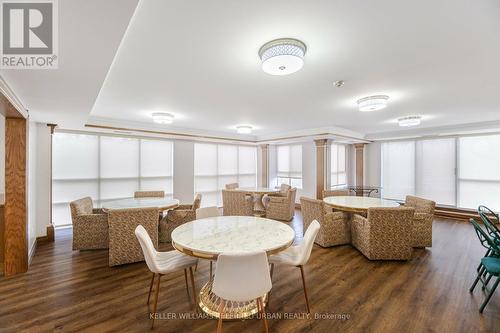 404 - 121 Woodbridge Avenue, Vaughan, ON - Indoor Photo Showing Dining Room