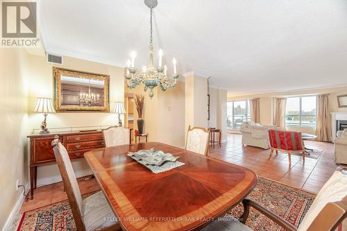 404 - 121 Woodbridge Avenue, Vaughan, ON - Indoor Photo Showing Dining Room