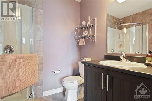 225 King Street, Carleton Place, ON - Indoor Photo Showing Bathroom