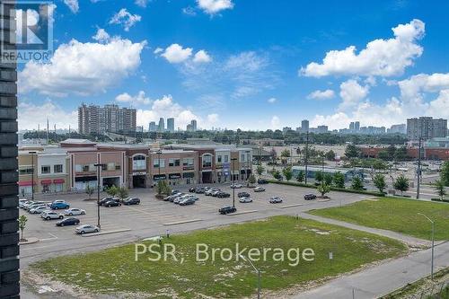 704 - 20 Gatineau Drive E, Vaughan, ON - Outdoor With View