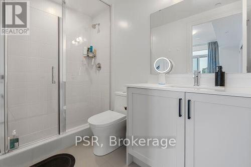 704 - 20 Gatineau Drive E, Vaughan, ON - Indoor Photo Showing Bathroom