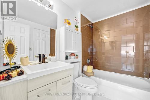 111 Nathan Crescent, Barrie, ON - Indoor Photo Showing Bathroom